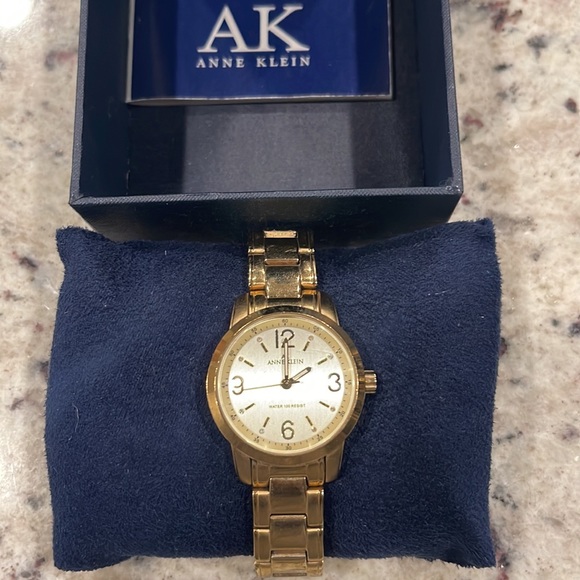 Anne Klein Gold Link Watch - Picture 1 of 16